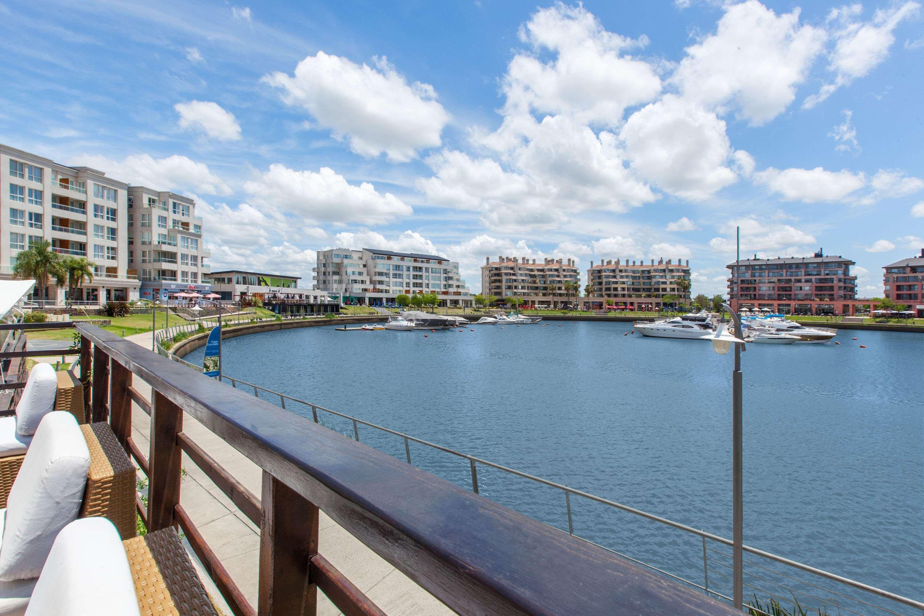Hotel Wyndham Nordelta Tigre - Buenos Aires Exterior foto View of the Marina from the boardwalk